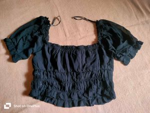 🔥🔥Price Drop 🔥Forever 21  Fancy top 🖤