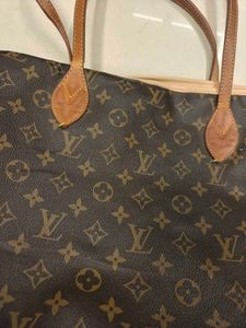 Louis Vuitton Monogram Tote Bag