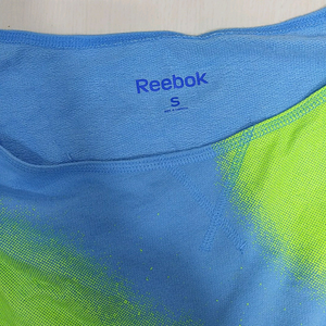 Reebok S size crop top