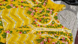 GEORGETTE WITH HAVVY EMBROIDERY WORK