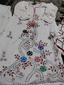White Kurta Set with Floral Embroidery