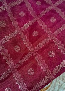 Beautiful Pink Saree with Gold Print