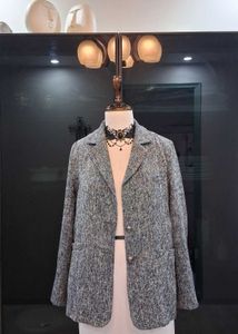 Elegant Tweed Blazer