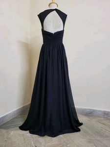 Elegant Black Maxi Dress