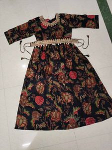 Beautiful Floral Print Ethnic Gown