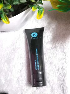 SUGAR Cosmetics - Pore Exfoliating Scrub - Enriche