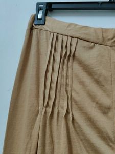 Stylish Brown Cropped Pants