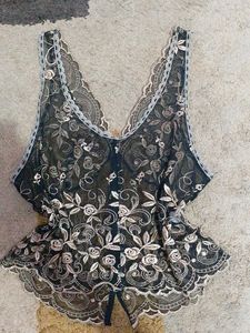 black net details top.