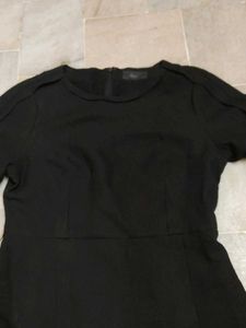 Chic Black Dress
