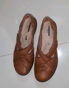 Genuine Leather Ballet Flats Clarks