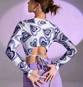 Cute Heart Print Long Sleeve Crop Top