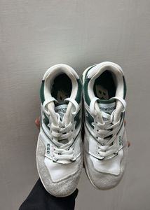 *100% Authentic* New Balance 550
