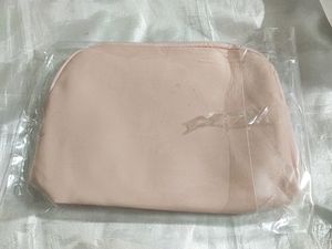Nua Women Pouch