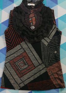 Unique Patterned Sleeveless Top