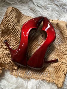 Bloodred Cherry Heels Pumps Stilettos 👠