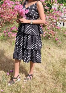 Chic Polka Dot Tiered Midi Dress