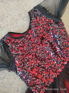 Party Wear Gaun