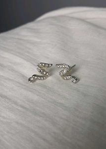 Sparkling Snake Design Stud Earrings