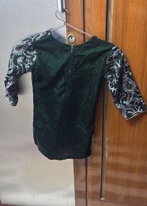 Embroidered Green Kurta