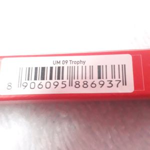 MyGlamm Ultimatte Long Stay Matte Lipstick-Trophy