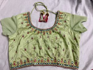 Stylish Lehenga Choli Set