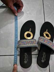 Stylish Women's Black Flat Sandals