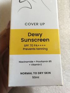 Foxtale Dewy Sunscreen SPF 70 Pa++++
