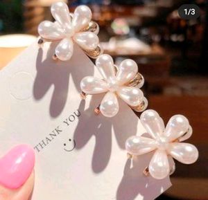 Pack of 5 mini pearl Clutchers