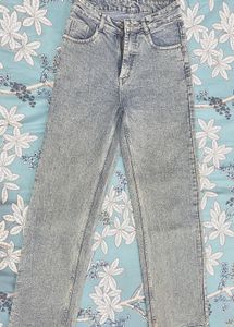 Light Wash Wide Leg Jeans