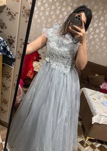 Stunning Grey Embellished Gown🦋🎀❤️