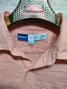 Old Navy Men's Peach Button-Up Shirt