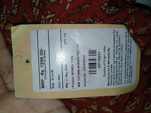 Elegant Red Printed Kurta good as new