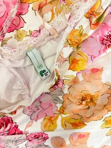 Viral Floral Bodycon Dress- Lace trimmed