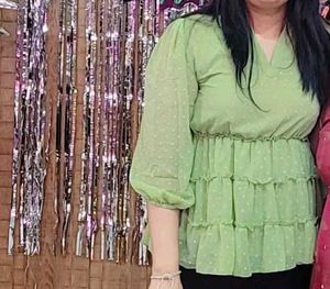 Chic Ruffled Green Top