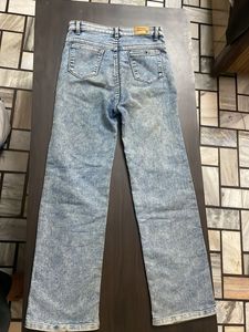 Stylish Acid Wash Denim Jeans