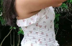 Floral Smocked Mini top (28-30 bust)