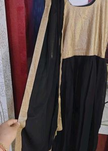 Elegant Black &amp; Gold Saree Style Gown