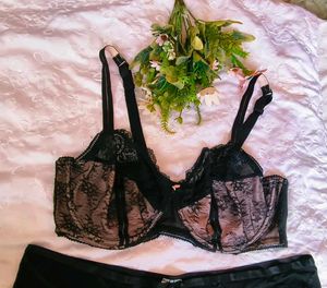 Brand New Lace Bra &amp; Panty Set