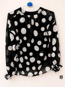 Chic Black &amp; White Polka Dot Blouse