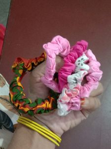 Set of 4 Cute Scrunchies