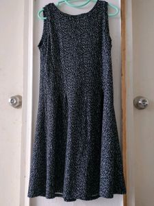 Joe Fresh Sleeveless Black And White Flare Dress