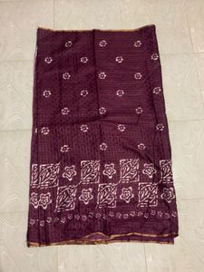 elegant meroon printed saree