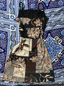 LITTLE BOX !!!Floral Patchwork Mini Dress