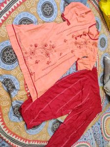 drss Embroidered Kurta Set