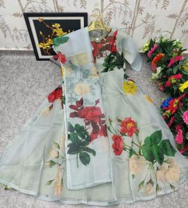 floral printed Gown vt