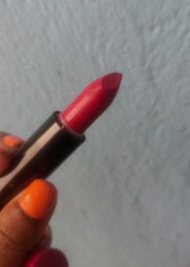 Oriflame Mini Cream Lipstick Shade Sassy Red