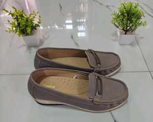 bata Loafers