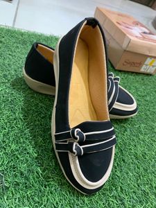Stylish Black Loafers with Cream Trim all sizes av
