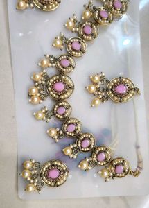 Elegant Pearl &amp; Pink Stone Jewellery Set