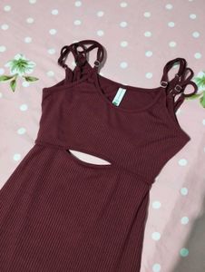 Ribbed Burgundy Mini Dress with Cutout